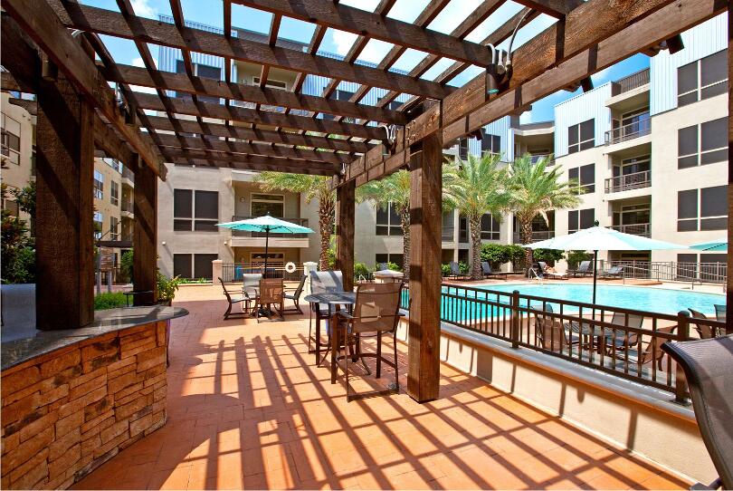 Alexan Post Oak Image